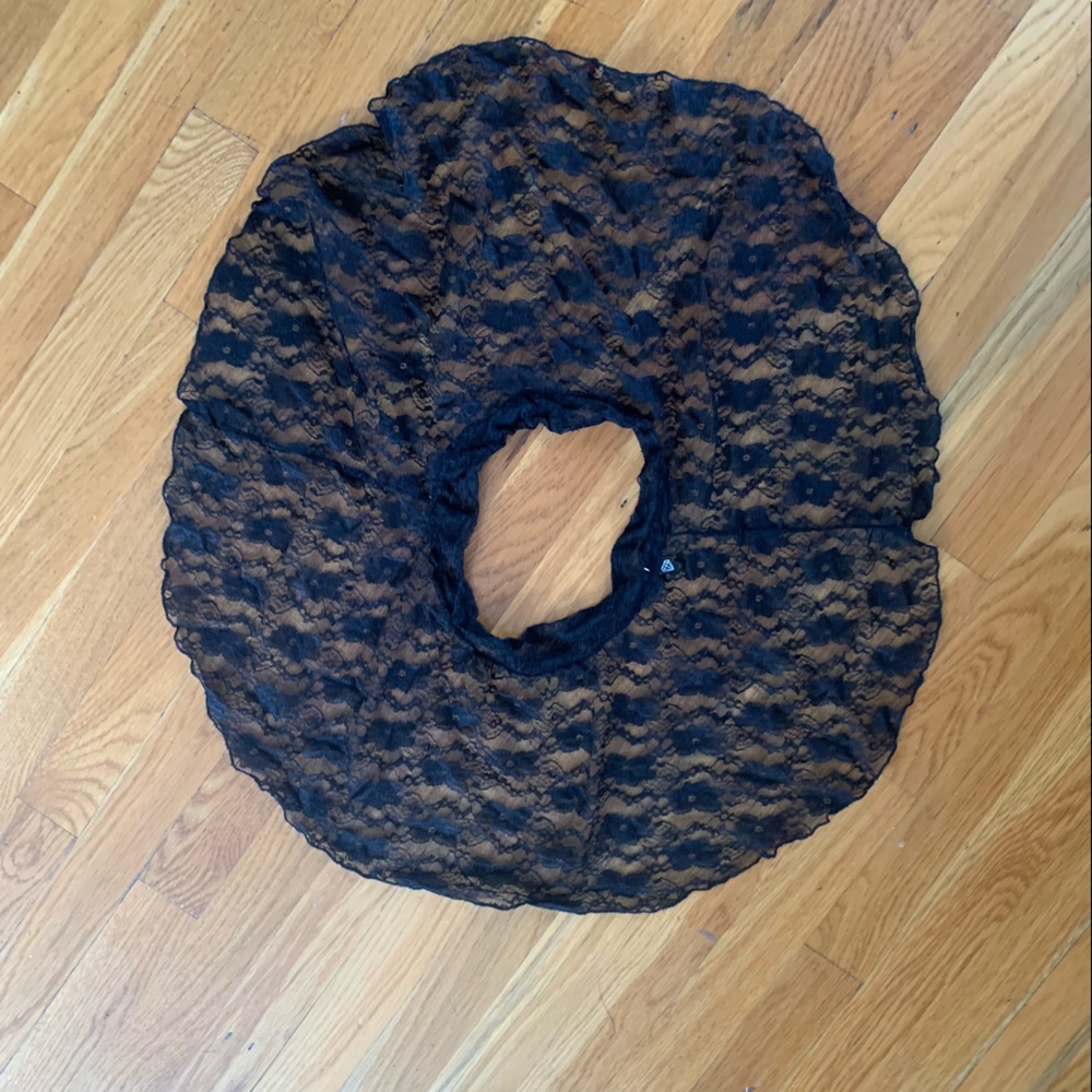 Jule Dancewear slip on lace pointe skirt